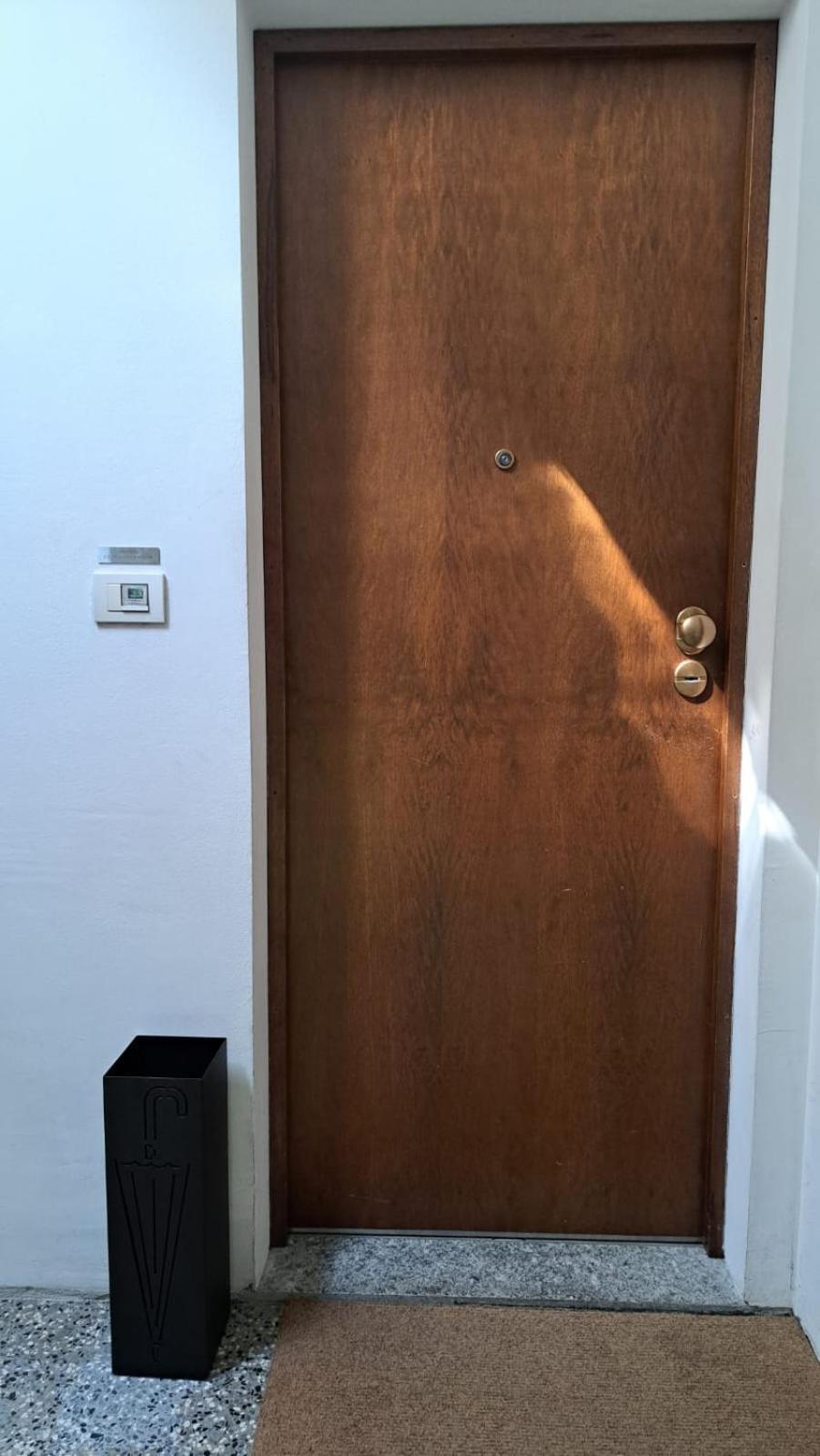 Apartamento Casa Paola - Stazione 400 Mt - Free Wifi Arcore Exterior foto